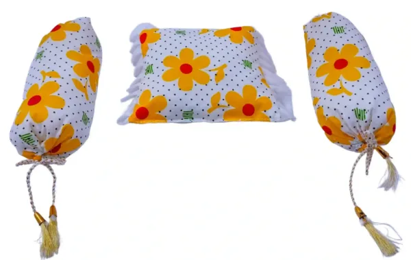 Folded baby bedding set in yellow with net – easy to carry